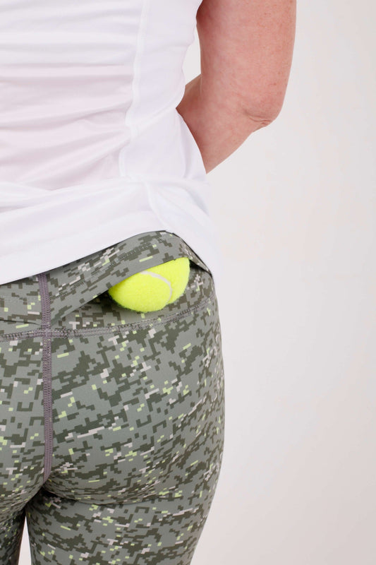 On're CourtViper Series One: Digital Camo Legging