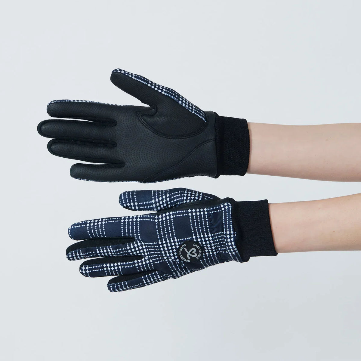 Daily Sports Winter Gloves - Navy Golf Plaid